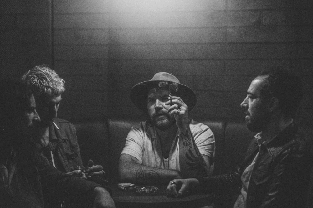 LOS PALMS (AUS) // Psychedelic Fuzz Rock Garage Surf