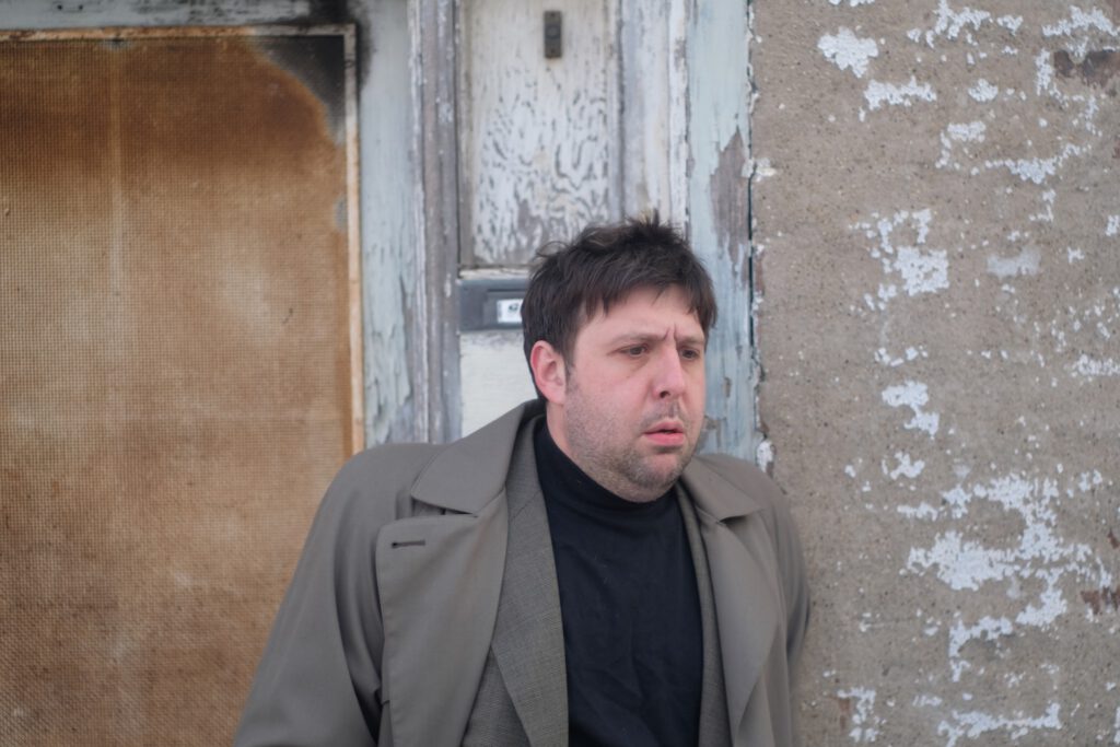 JIM E. BROWN (UK) // Support: MÖBELN (MA)